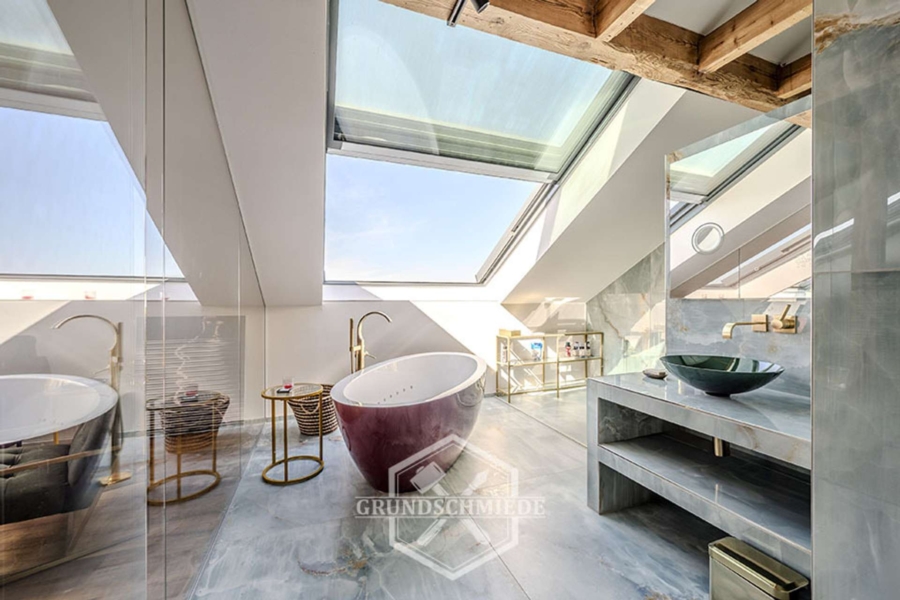 Design, Eleganz & Wellness – Wohnen auf höchstem Niveau, 73734 Esslingen am Neckar, Maisonettewohnung